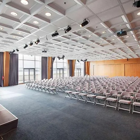 杜布若维尼克宫殿酒店 酒店