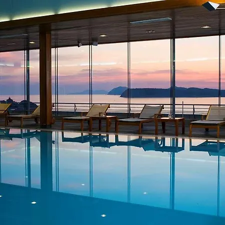 杜布若维尼克宫殿酒店 5*